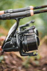 GIANTS FISHING NAVIJÁK DELUXE REEL FD 9000+CIEVKA 8000 ZDARMA!